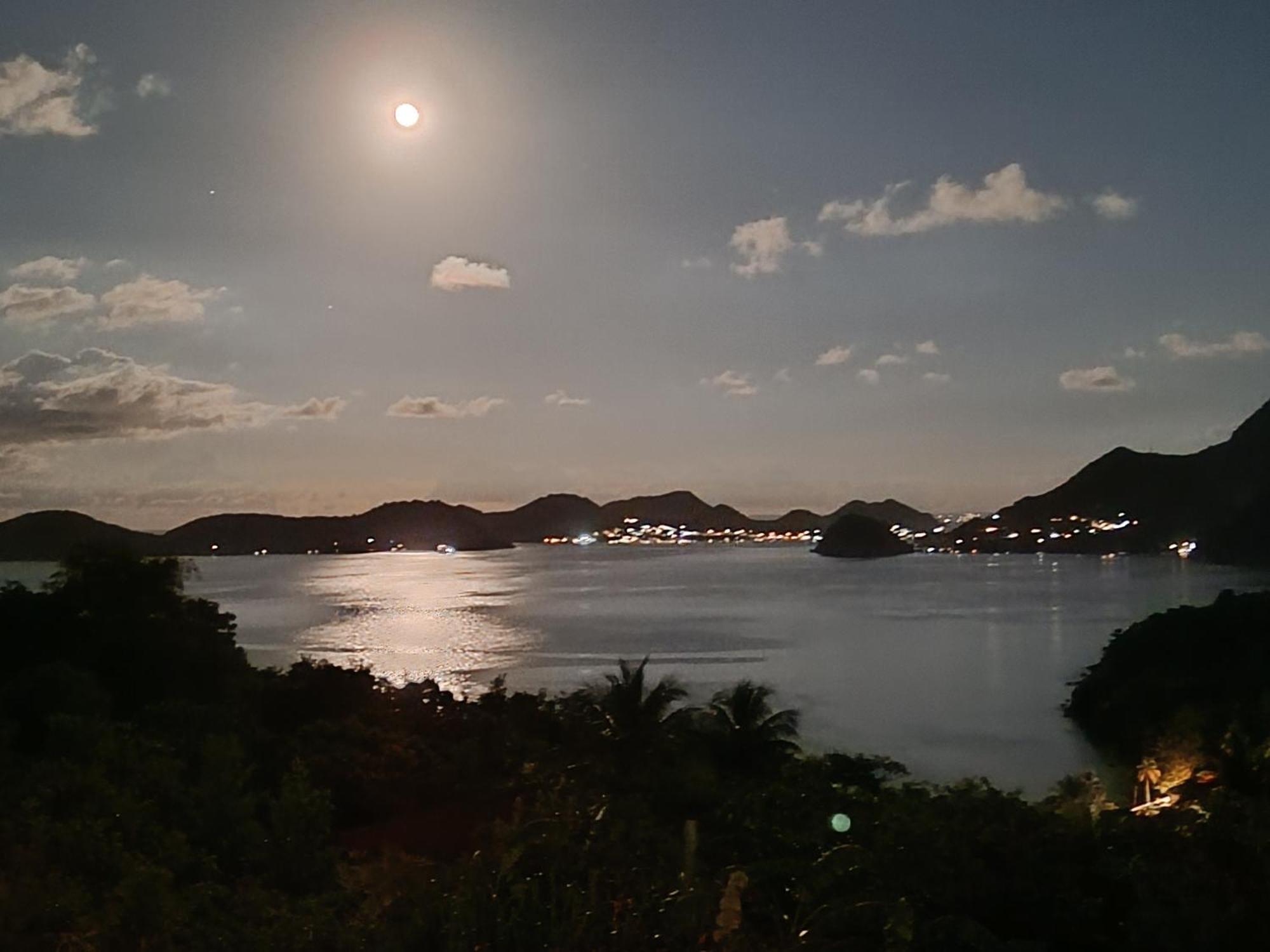 Ti Kaz Anoli Vue Epoustouflante Sur La Baie Villa Terre-de-Bas ภายนอก รูปภาพ